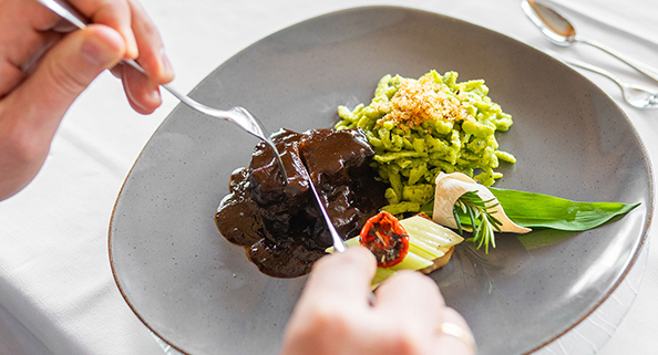 Wildgericht mit regionalen Zutaten – herbstliche Küche bei den WildeWochen am Westlichen Bodensee mit teilnehmenden Gutes vom See-Restaurants.